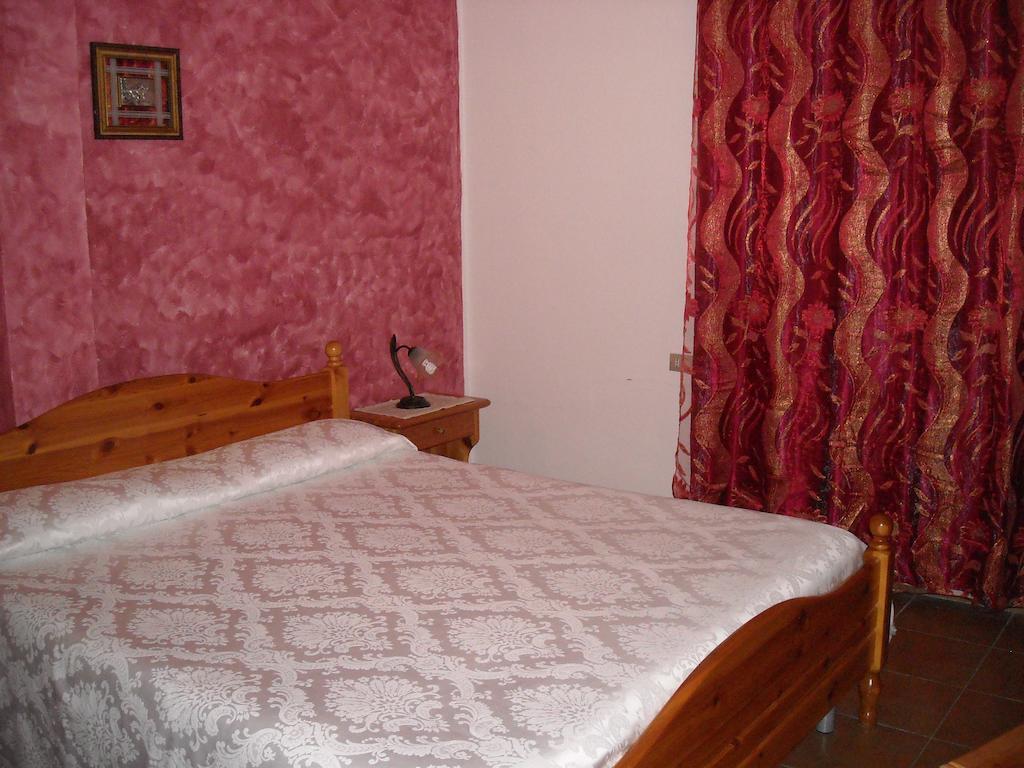 Hotel Il Nido Dell'Aquila Villanova Strisaili Номер фото