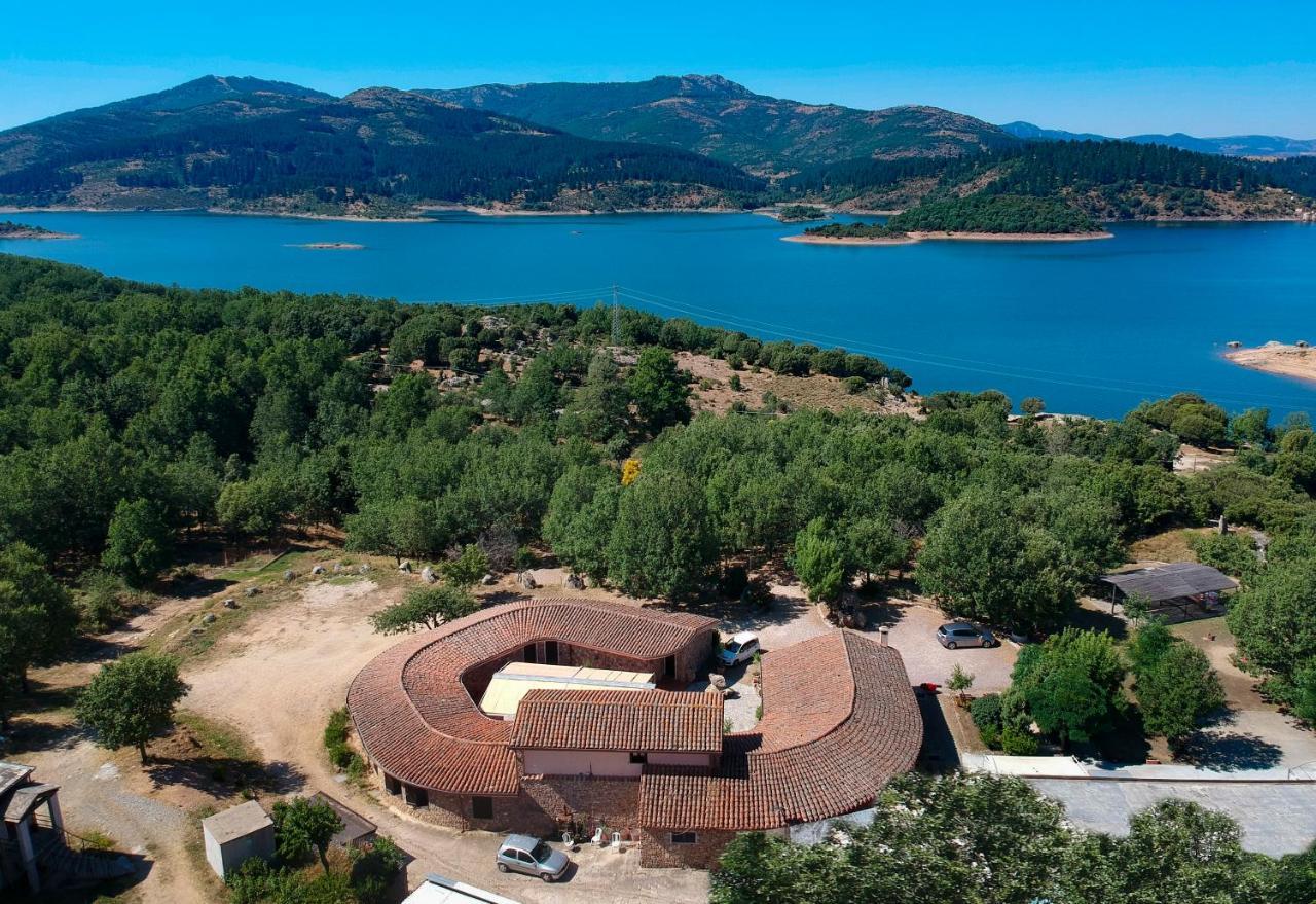 Hotel Il Nido Dell'Aquila Villanova Strisaili Экстерьер фото